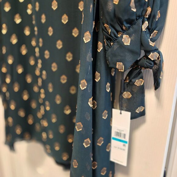 Calvin Klein Illusion-Sleeve A-Line Dress NWT size 16 - Picture 10 of 12